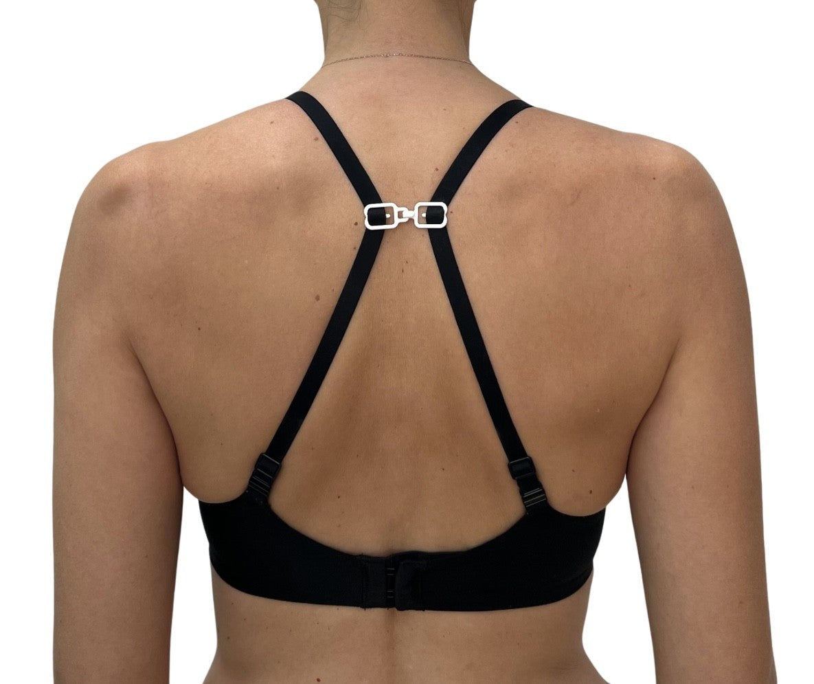 THE GOOD HOOK two-piece bra converter clip in WHITE after it has been hooked together.