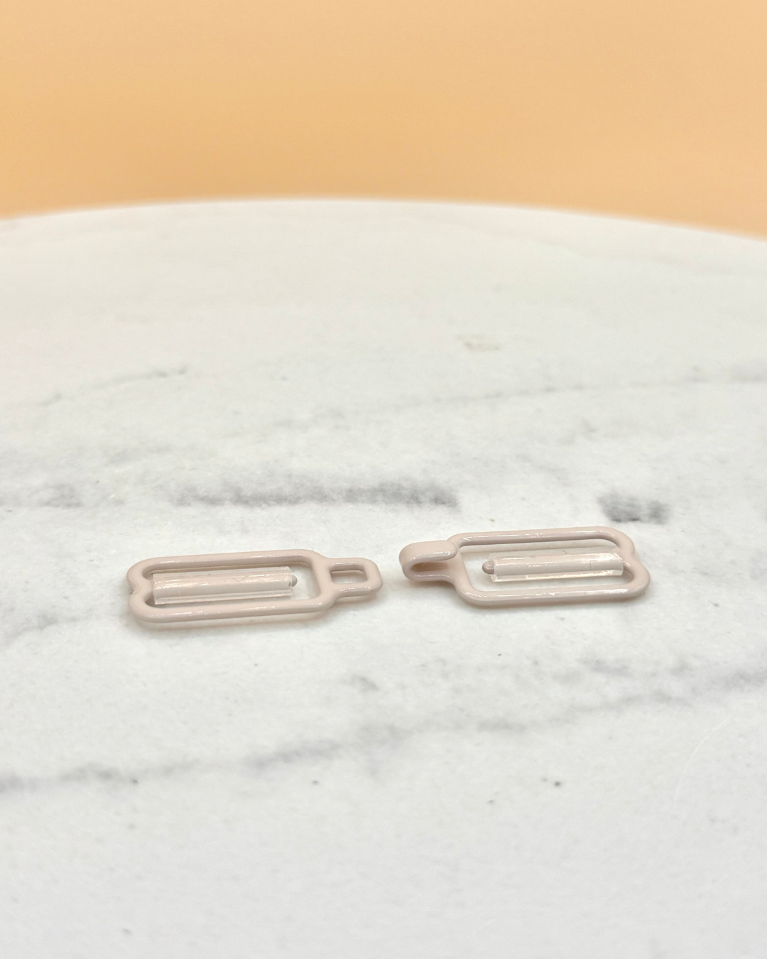 Bra Hooks Beige