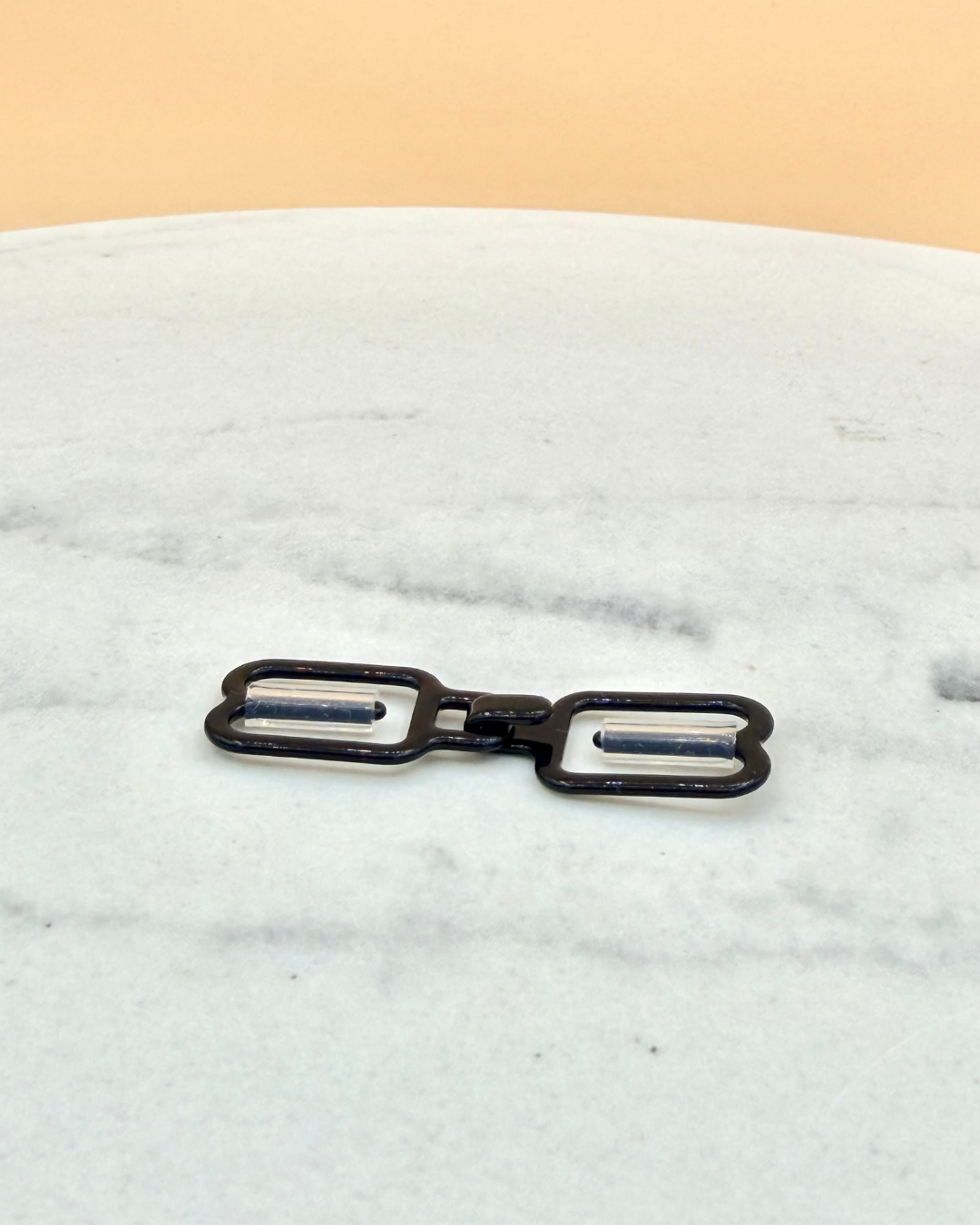 Racerback bra converter clips - THE GOOD HOOK